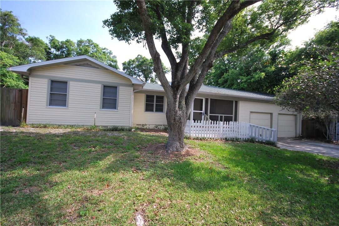 1565 Elmwood St., Clearwater, FL 33755