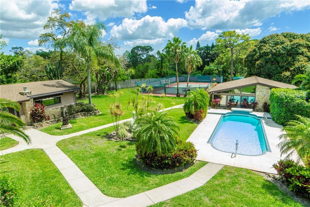 13308 82nd Ave., Seminole, FL 33776