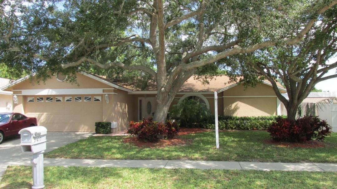 7977 Somerset Dr., Largo, FL 33773