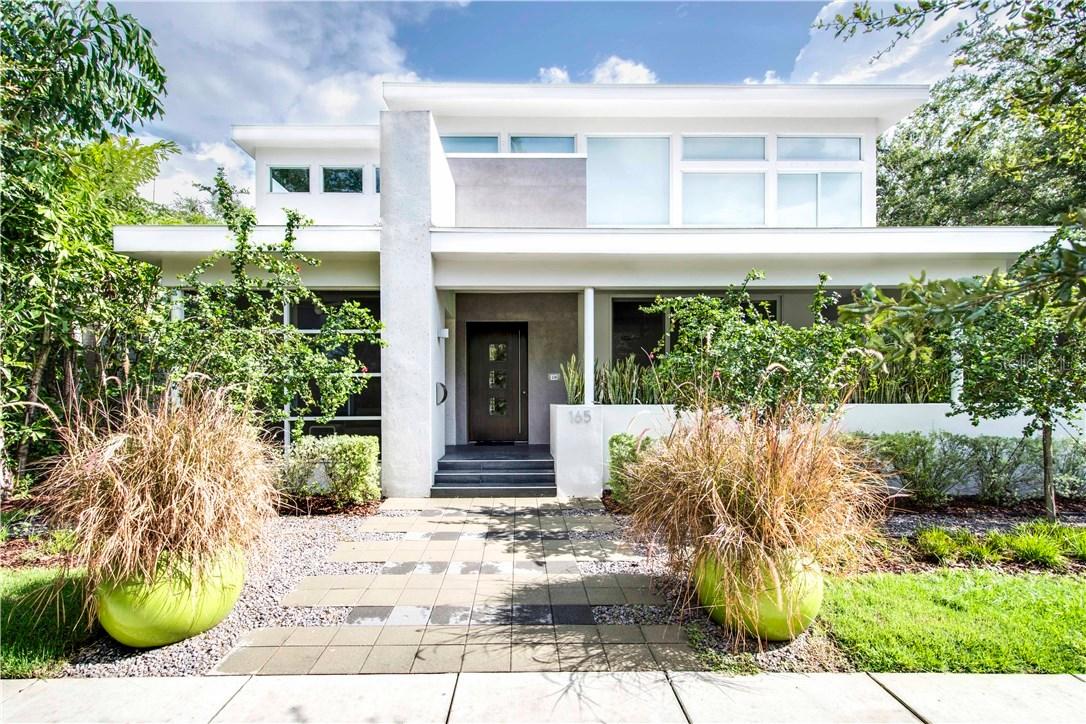 165 NE 18th Ave., St Petersburg, FL 33704
