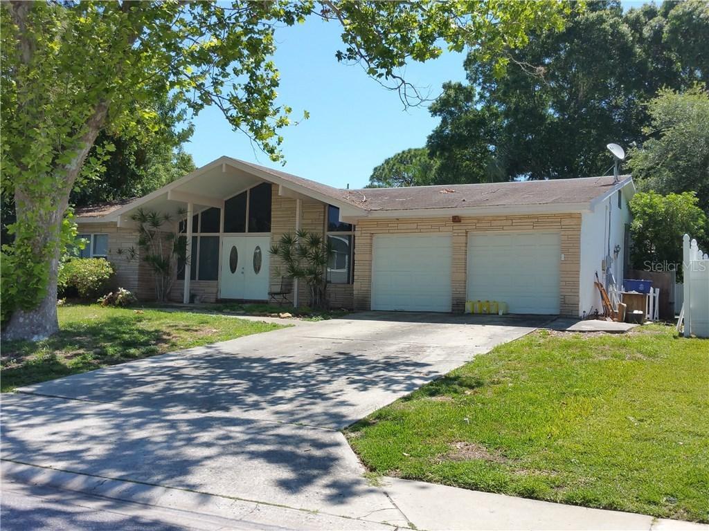 8555 143rd Ln., Seminole, FL 33776