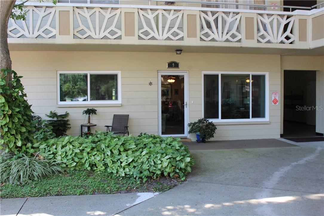 2351 Irish Ln. #9, Clearwater, FL 33763