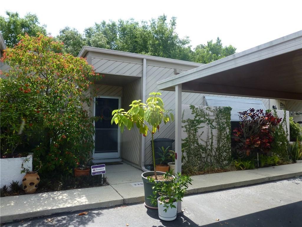 2204 Oak Wind Dr., Holiday, FL 34691