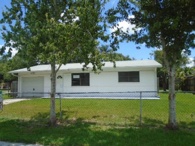 5693 63rd St., St Petersburg, FL 33709