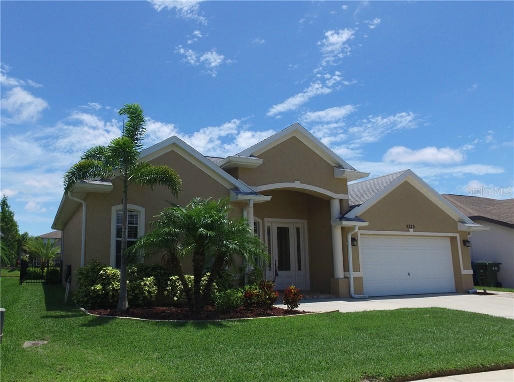8226 Wild Oaks Cir., Largo, FL 33773