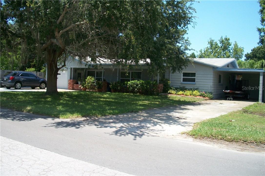 691 Sunset Dr., Tarpon Springs, FL 34689