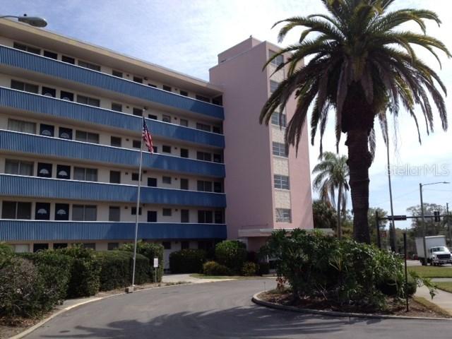 200 N Betty Ln. #3B, Clearwater, FL 33755