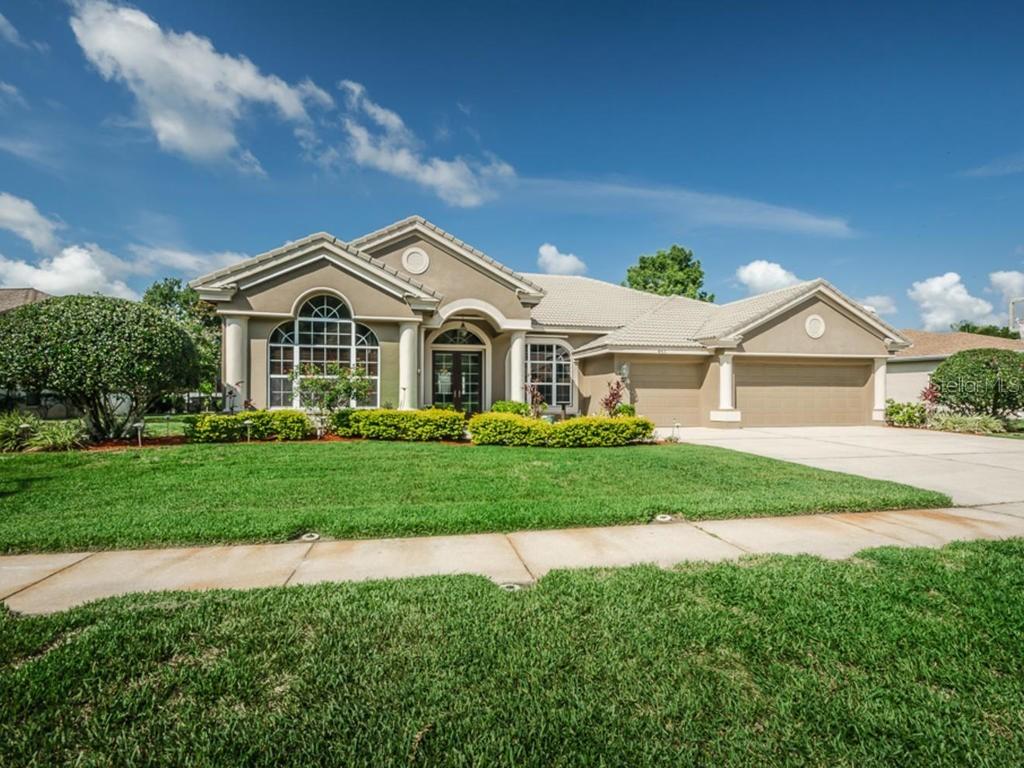 461 Waterford Cir., Tarpon Springs, FL 34688