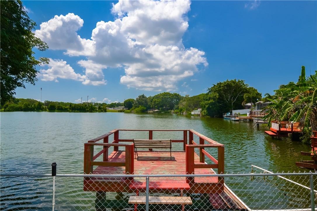 10302 Blossom Lake Dr., Seminole, FL 33772