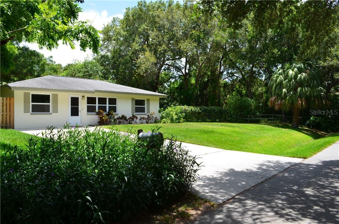 1209 Vista Way, Clearwater, FL 33755