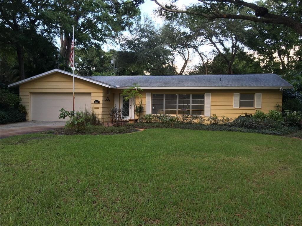 227 Palm Ln., St Petersburg, FL 33710