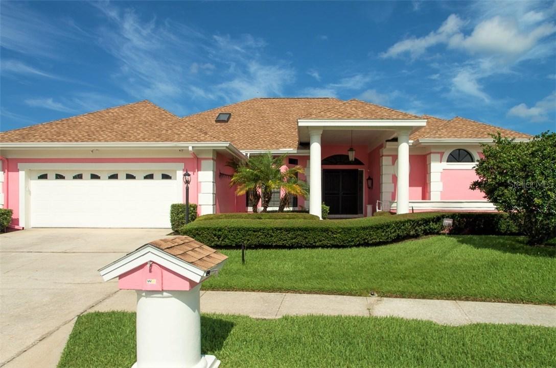 11738 Harborside Cir., Largo, FL 33773