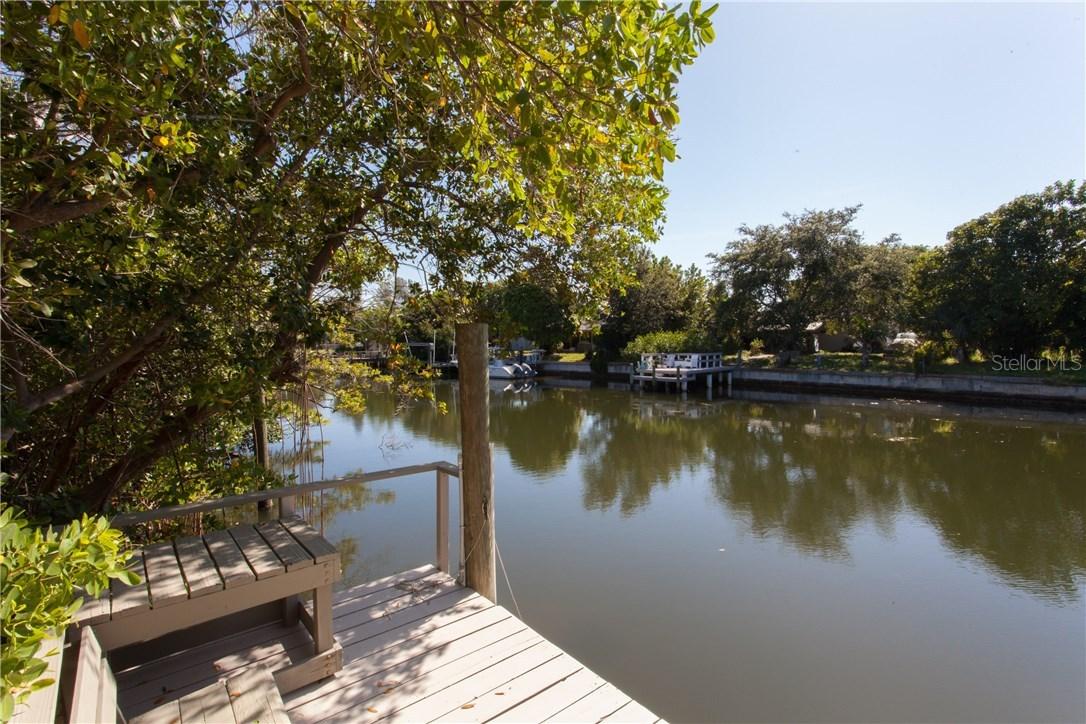 4136 Beach Dr., St Petersburg, FL 33705