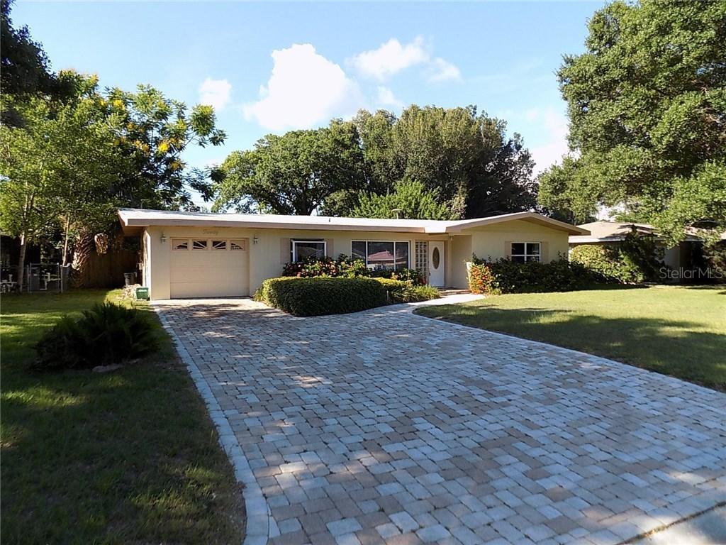 20 Southwind Dr., Belleair Bluffs, FL 33770