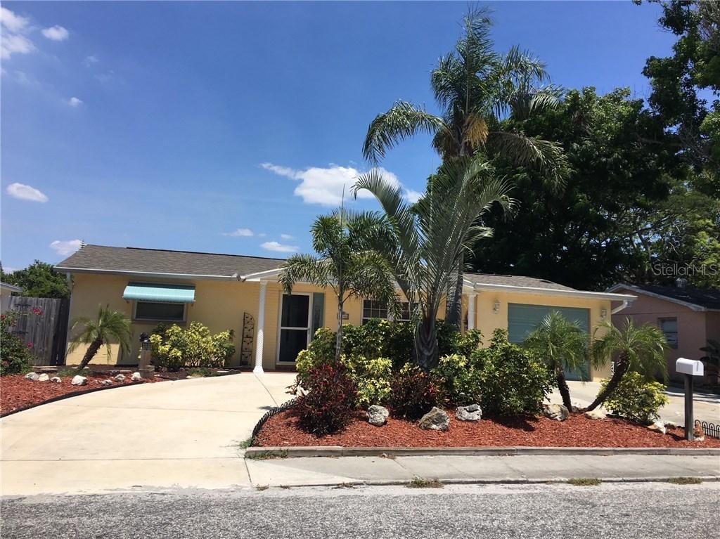 1440 Dartmouth Dr., Holiday, FL 34691