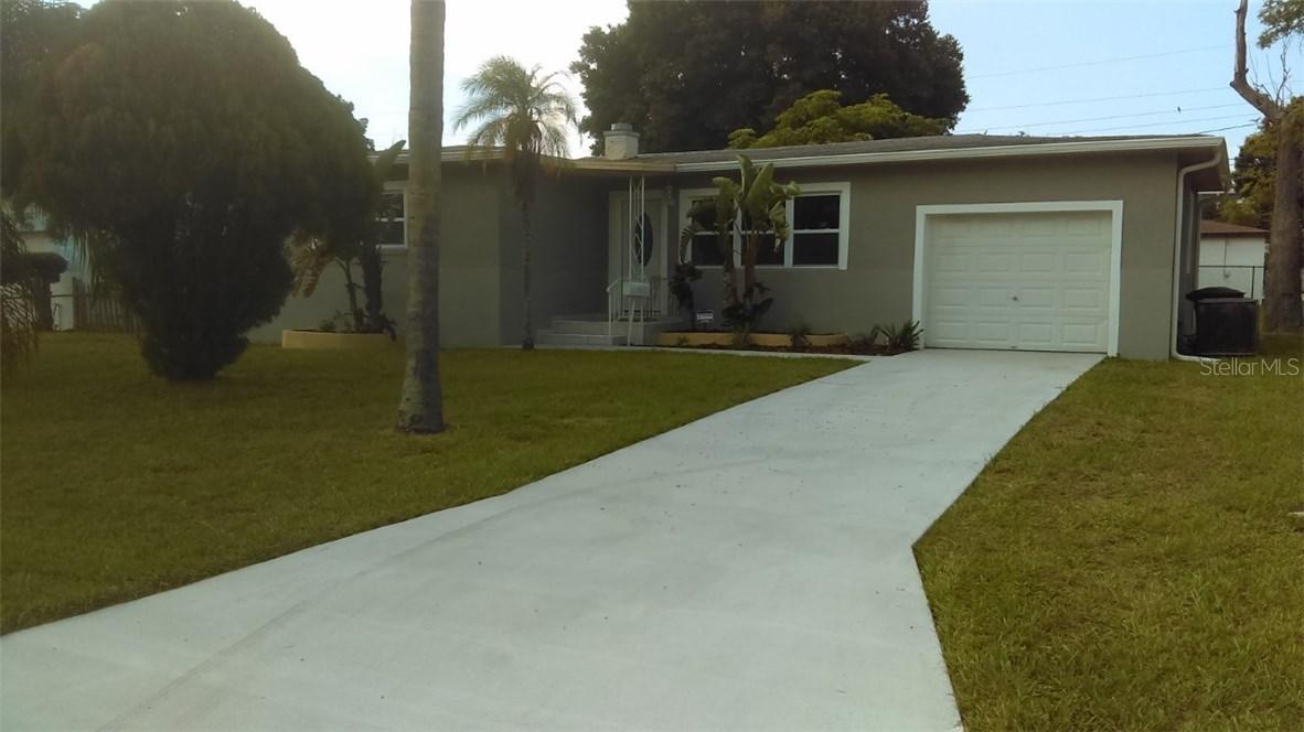 3598 Abington Ave., St Petersburg, FL 33711