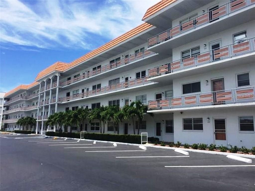 3128 59th St. #302, Gulfport, FL 33707