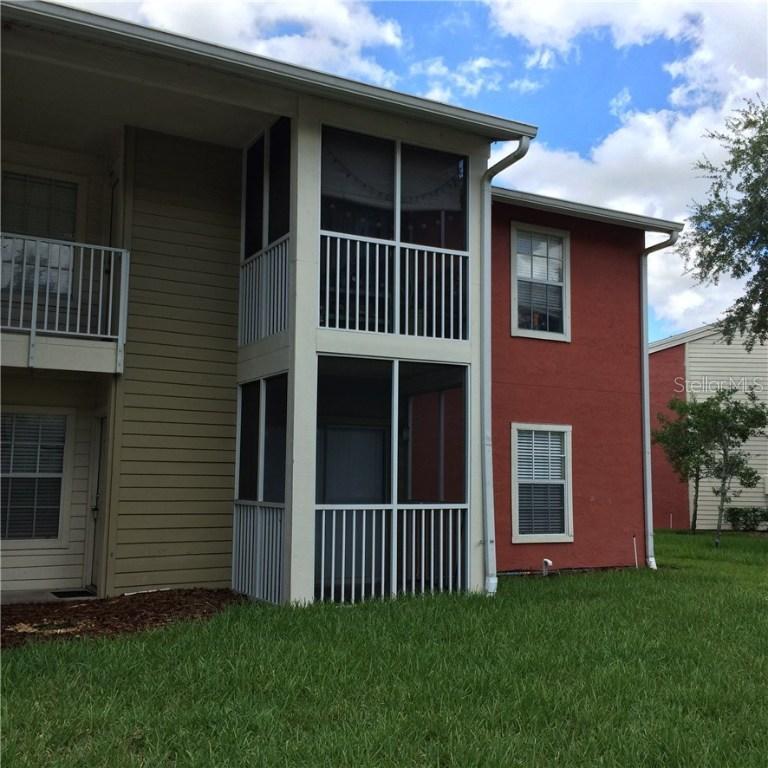 209 Lake Brook Cir. #104, Brandon, FL 33511