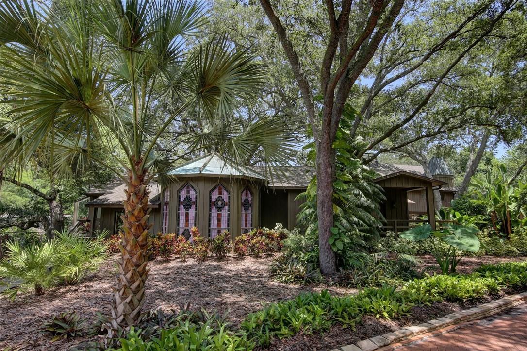 2352 Alligator Creek Rd., Clearwater, FL 33765