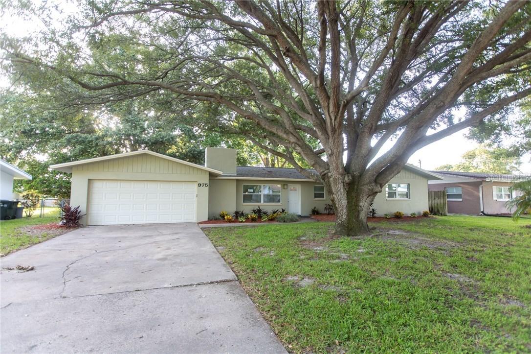 975 Phyllis Ave., Largo, FL 33771