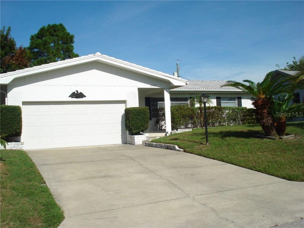 1452 Hill Dr., Largo, FL 33770