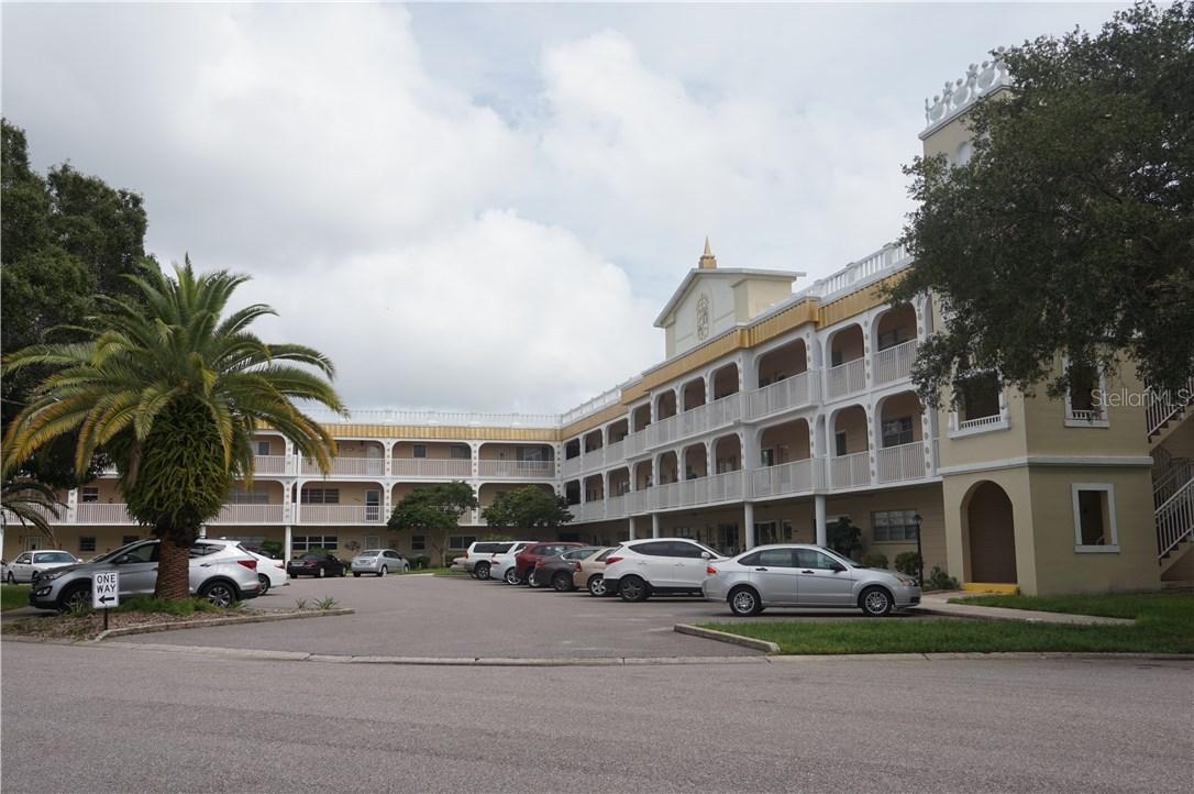 2321 Ecuadorian Way #17, Clearwater, FL 33763