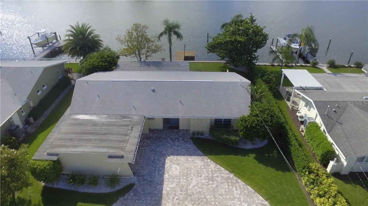 307 Buttonwood Ln., Largo, FL 33770
