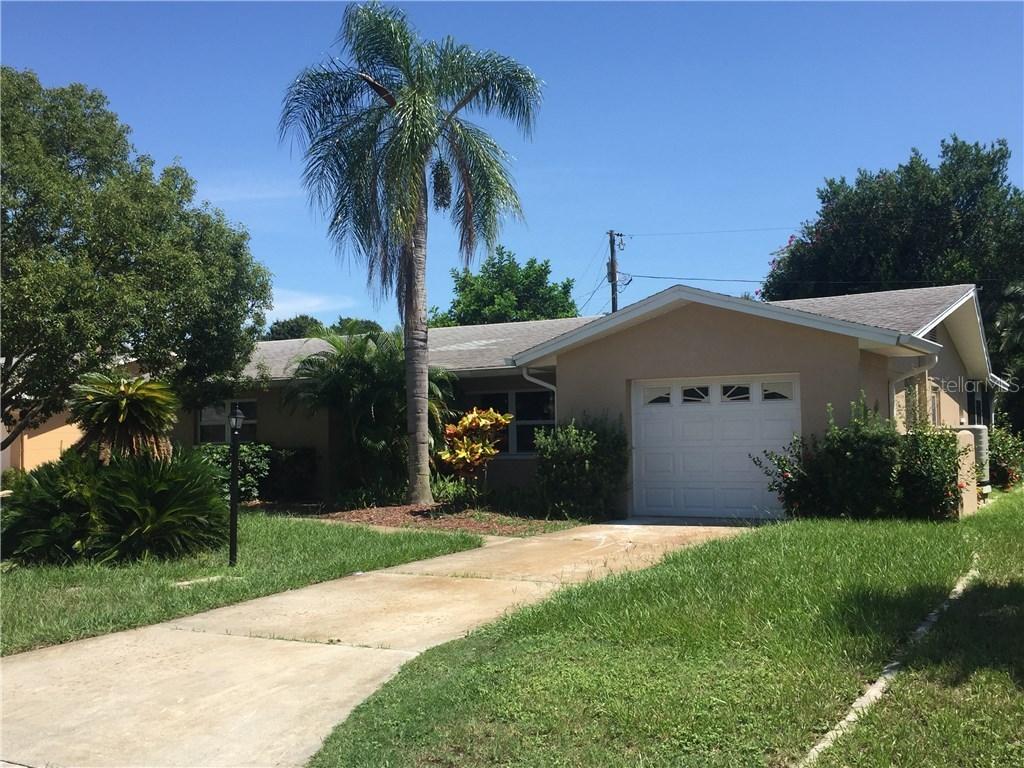 11056 90th Ter., Seminole, FL 33772