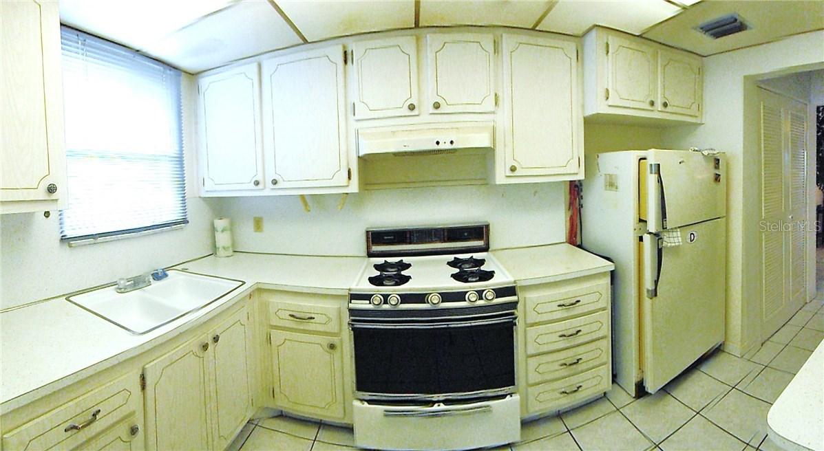 3114 59th St. #104, Gulfport, FL 33707