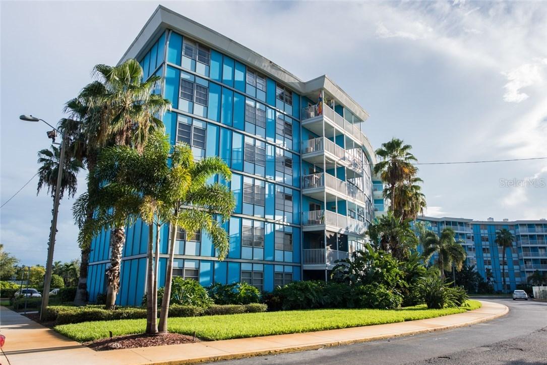 3315 58th Ave. #502, St Petersburg, FL 33712