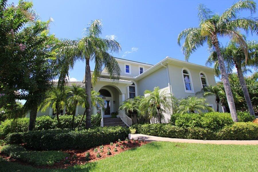 108 6th St., Tierra Verde, FL 33715
