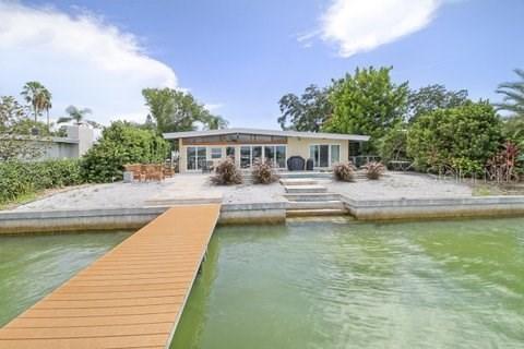 33 Dolphin Dr., Treasure Island, FL 33706