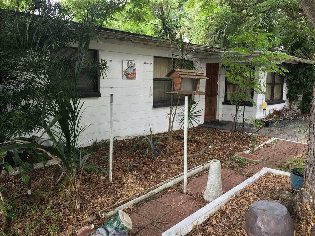 10430 122nd Ave., Largo, FL 33773