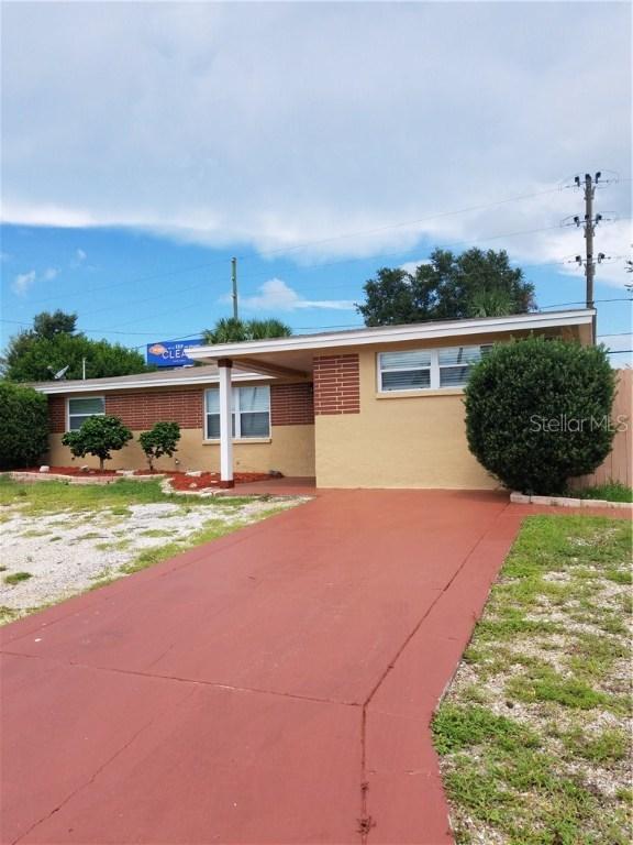 4517 Phoenix Ave., Holiday, FL 34690