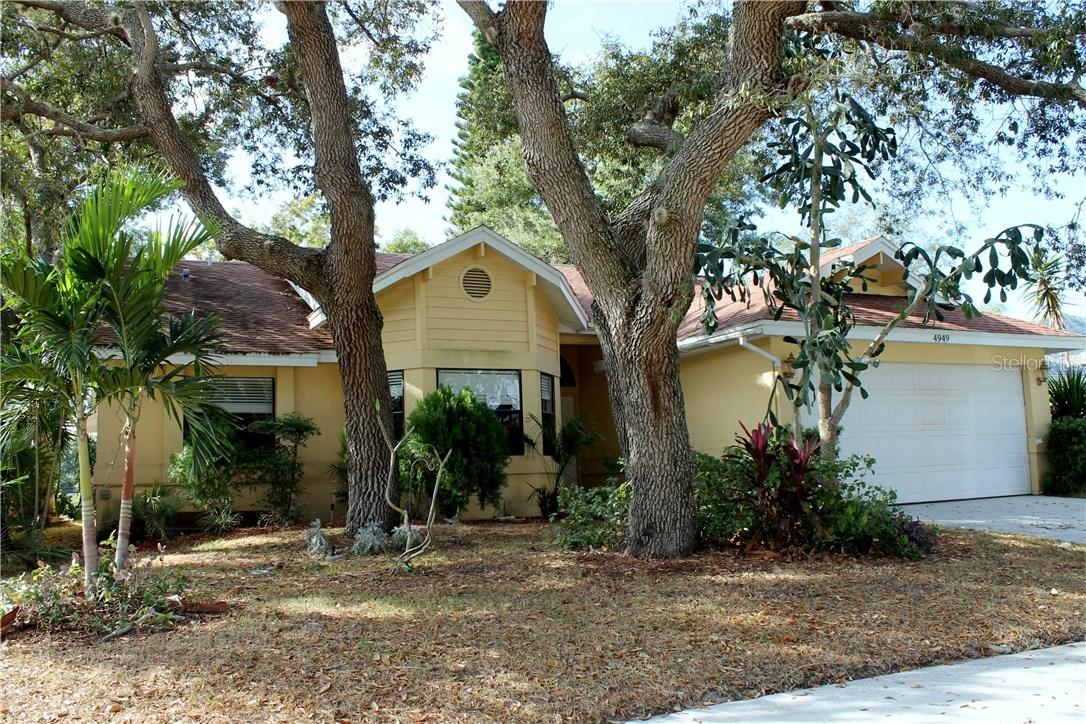 4949 Harbor Woods Dr., Palm Harbor, FL 34683