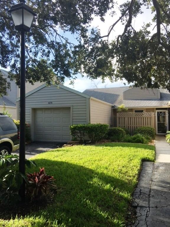 9270 Westlinks Ter., Seminole, FL 33777