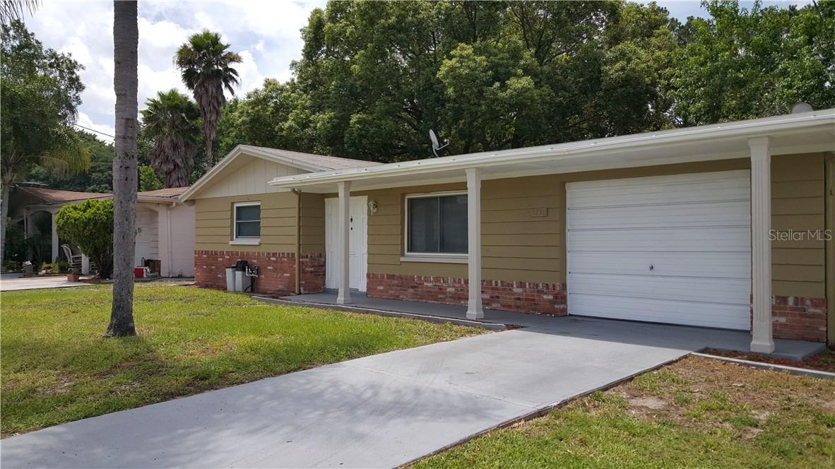 3736 Moog Rd., Holiday, FL 34691