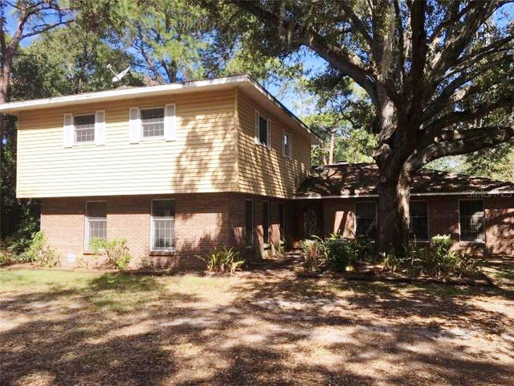 8995 82nd Ave., Seminole, FL 33777