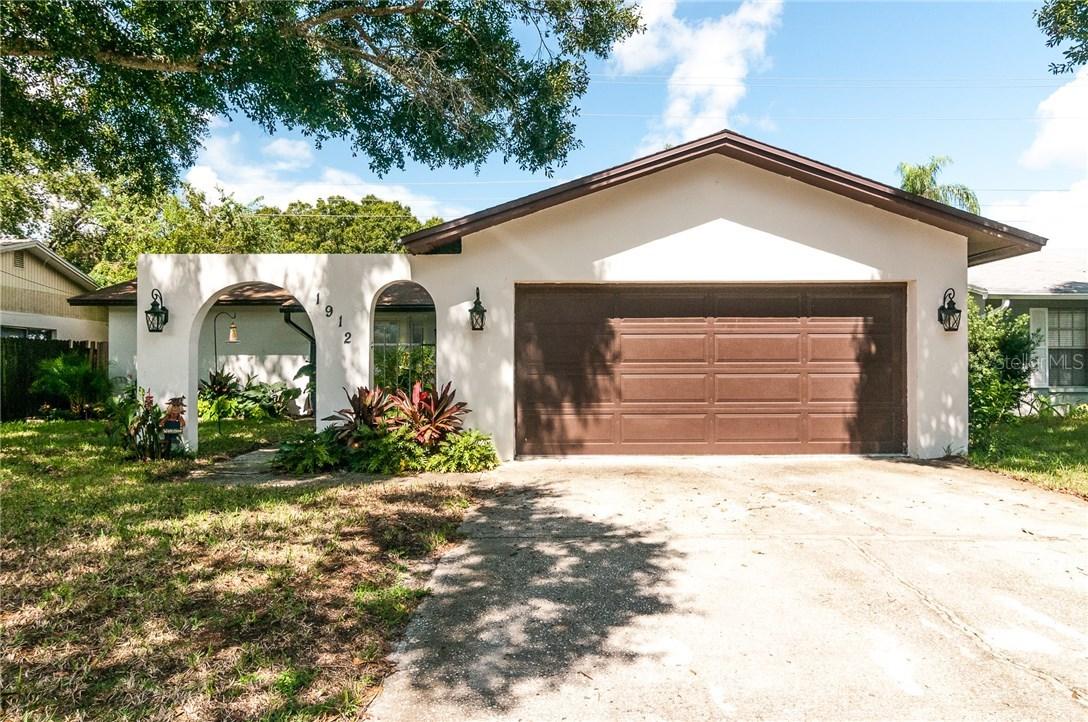 1912 Radcliffe Dr., Clearwater, FL 33763