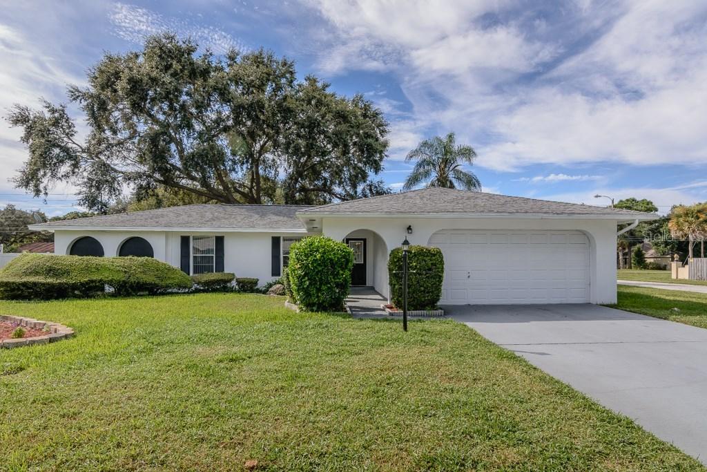 13490 102nd Ter., Largo, FL 33774