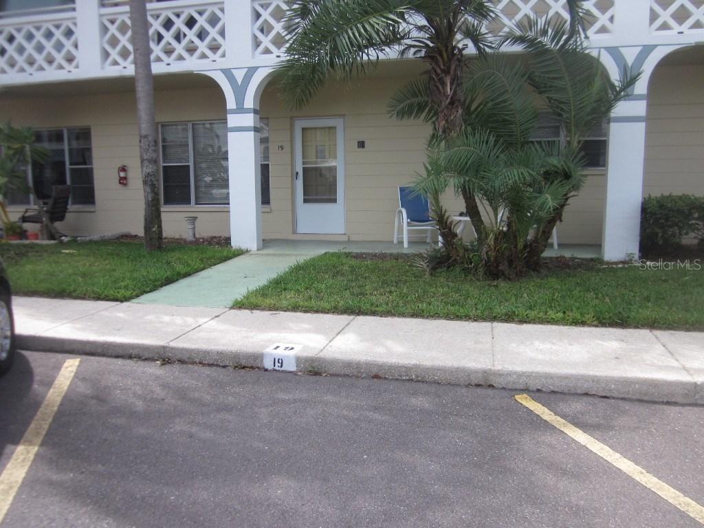 2405 Franciscan Dr. #19, Clearwater, FL 33763