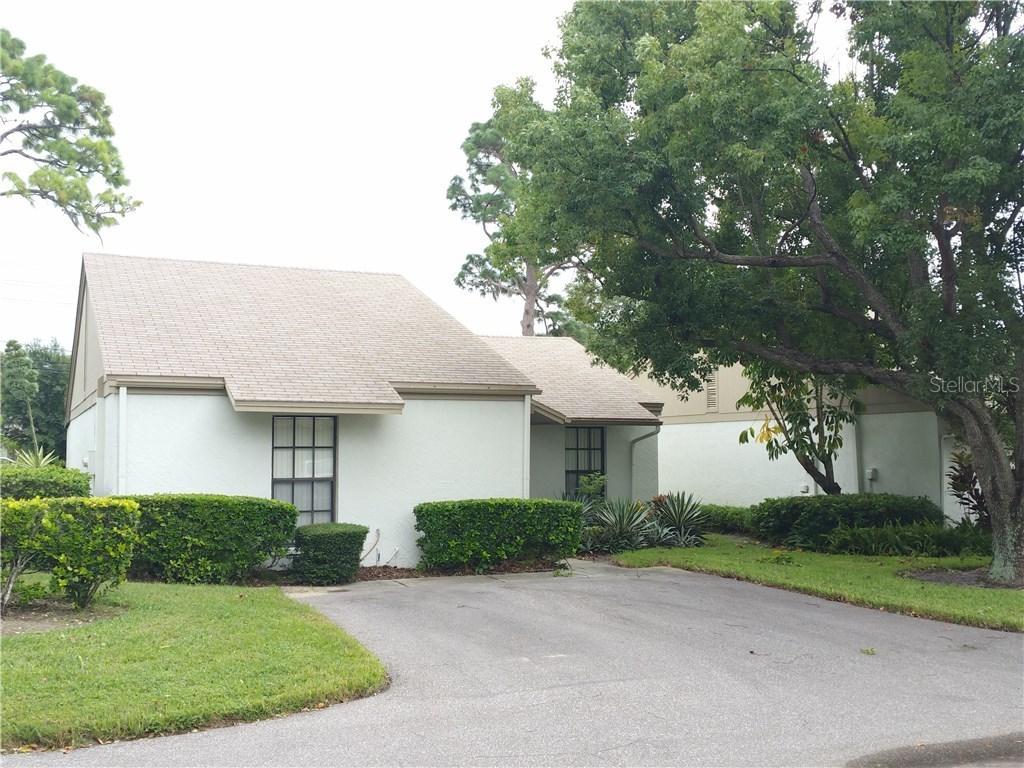 21 Windrush Bay Dr., Tarpon Springs, FL 34689