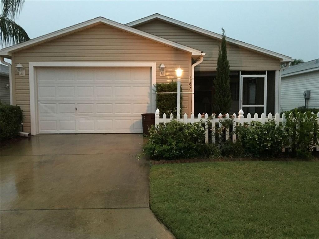 2397 Southern Oak St., The Villages, FL 32162
