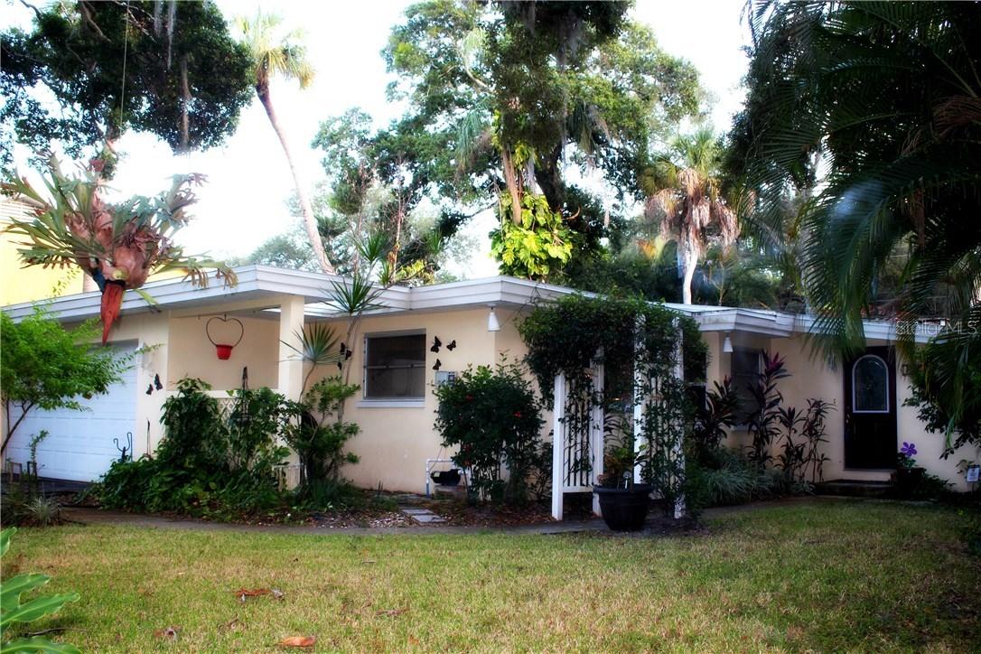 8336 40th Pl., St Petersburg, FL 33709
