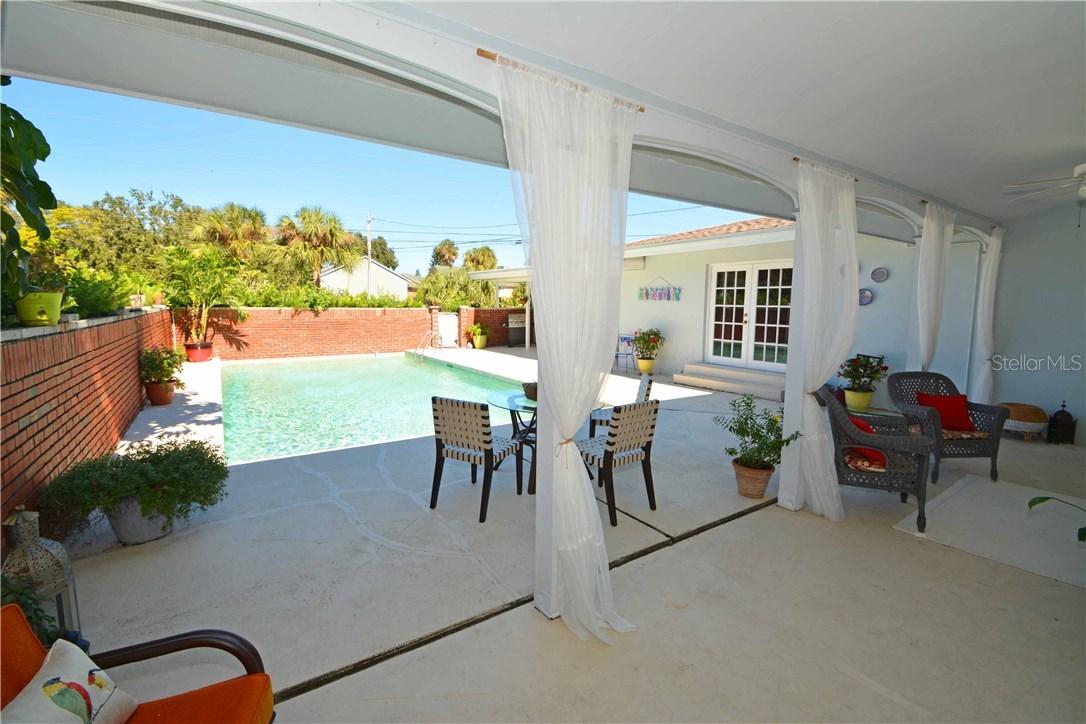 3800 40th Way, St Petersburg, FL 33711