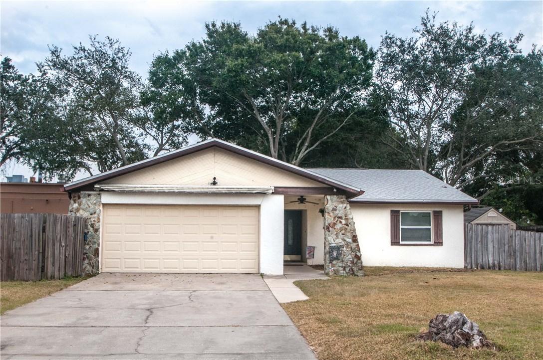 2551 Knoll St., Palm Harbor, FL 34683