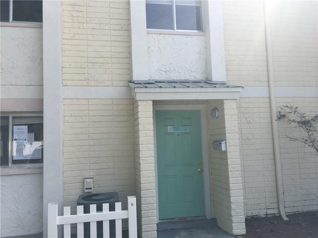 7809 Palmera Pointe Cir., Tampa, FL 33615