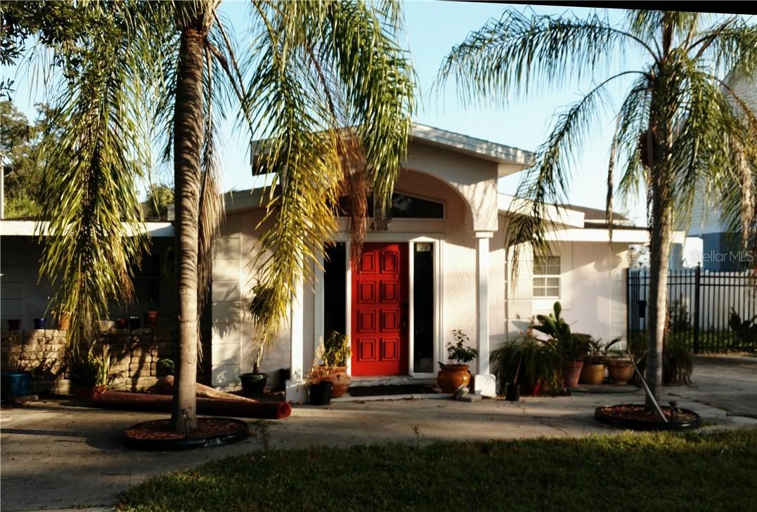 438 Doric Ct., Tarpon Springs, FL 34689