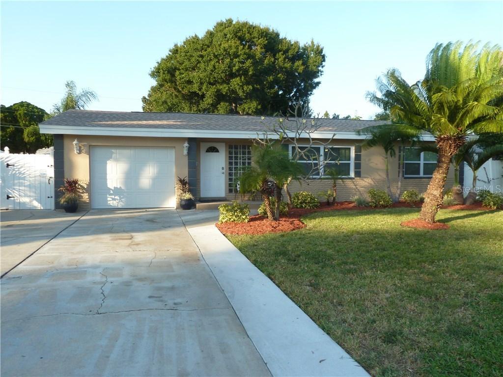 6375 17th Ter., St Petersburg, FL 33710