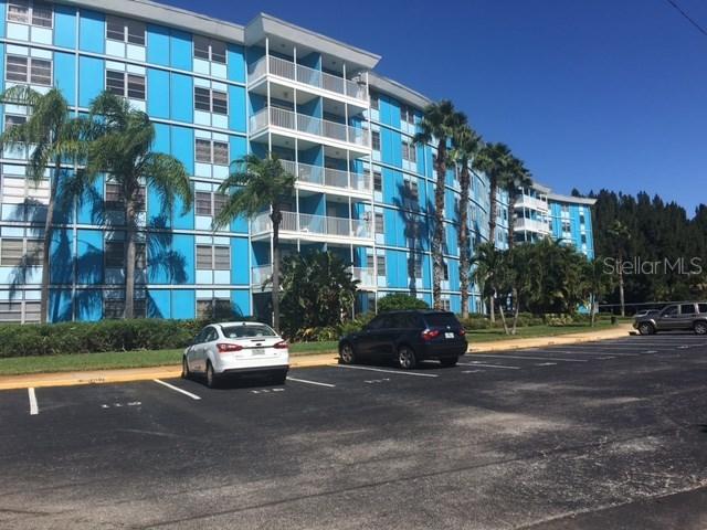 3315 58th Ave. #606, St Petersburg, FL 33712